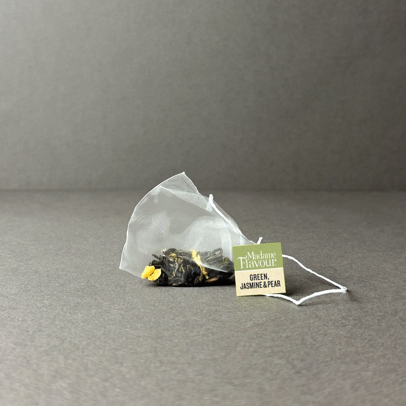 Green Jasmine and Pear 100 Pyramid Pouch & Tin Bundle (FREE SHIPPING) (tin will differ to image shown)