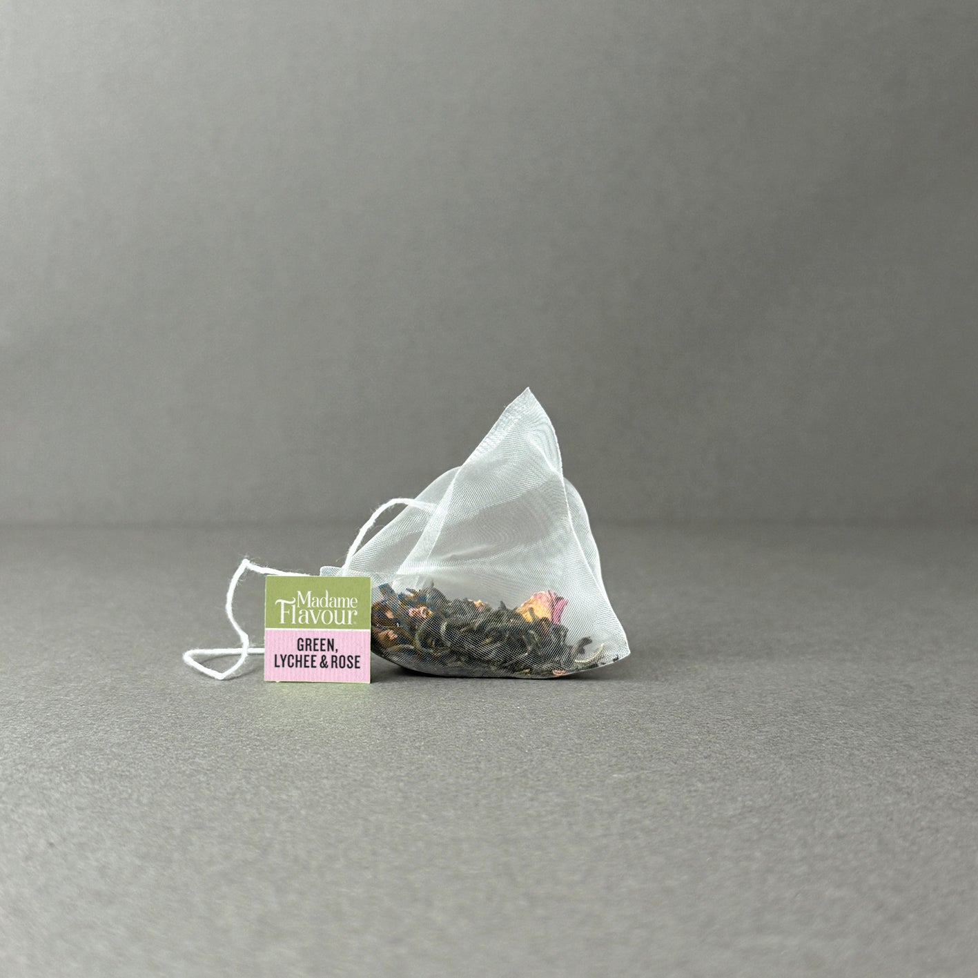 Green Lychee Rose Pyramid 15 X 5